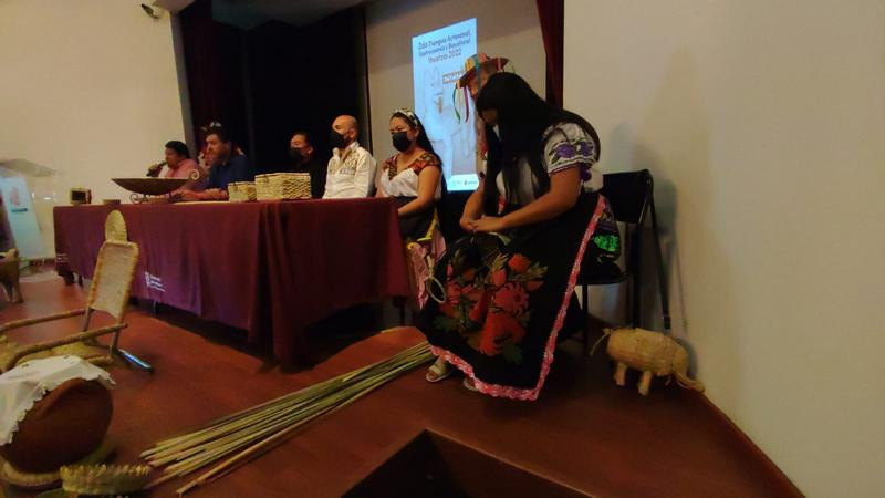 Realizarán 2do Tianguis Artesanal, Gastronómico y Biocultural en Ihuatzio