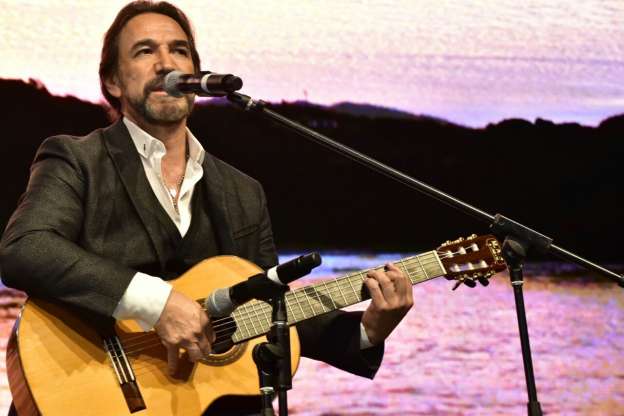 A nivel nacional, Silvano Aureoles y Marco Antonio Solís lanzaron campaña turística  - Foto 2 