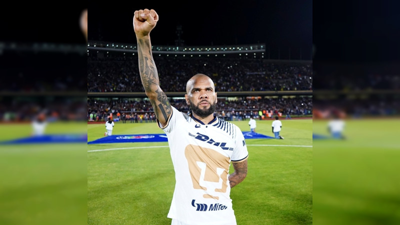 Con lección de humildad, debuta Dani Alves con Los Pumas en CU 
