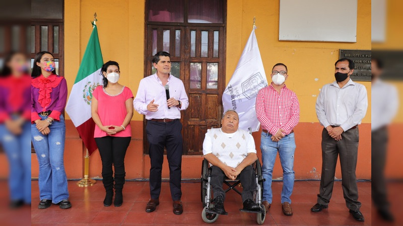 Inicia Toño Ixtláhuac trabajos de renovación de la biblioteca Melchor Ocampo 