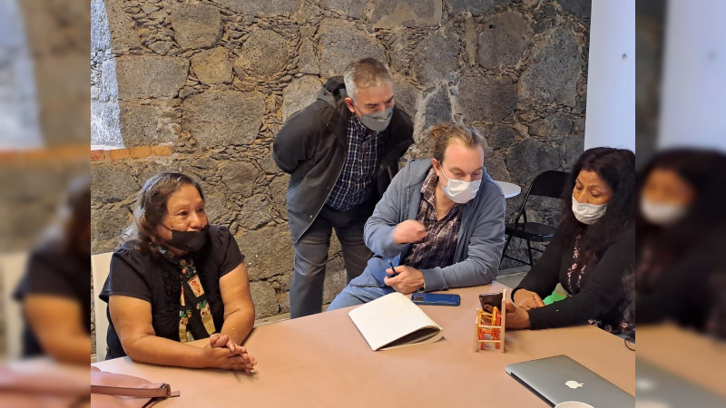 Artesanos michoacanos participan en diplomado en Diseño Colaborativo