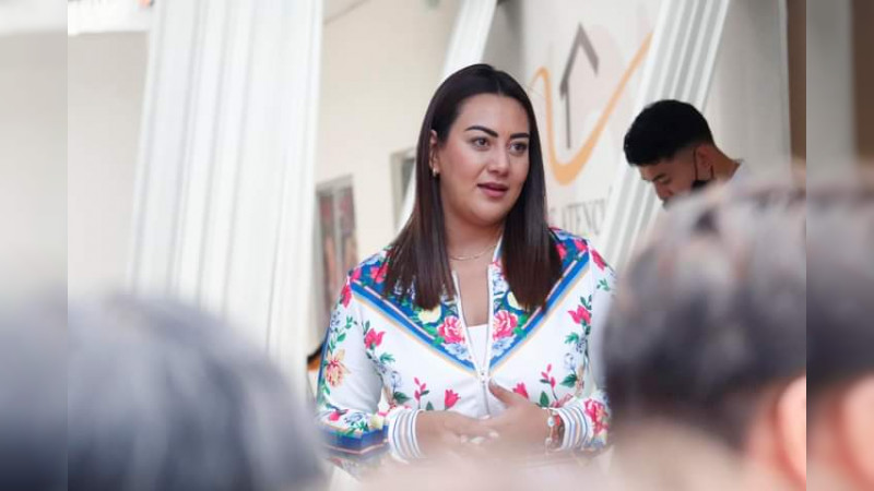Mónica Valdez apoya familias del Distrito de Zacapu con programa Vivienda Digna 