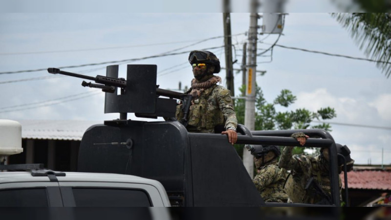 Gobernador toma el mando de las fuerzas de seguridad pública en Tuxpan, Nayarit