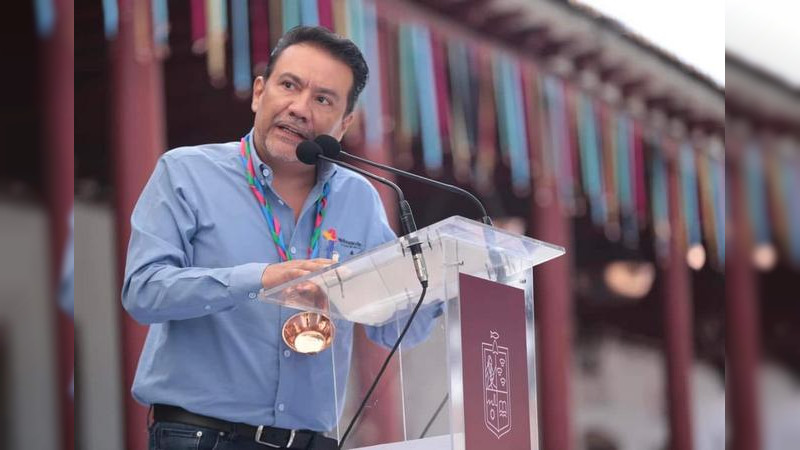 Pueblos Mágicos de Michoacán tendrán cableado subterráneo: Roberto Monroy García 