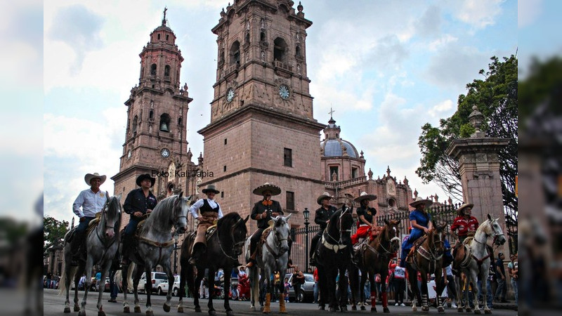 Este martes marchan taurinos, galleros y jaripelleros, contra iniciativas como la de Mayela Salas