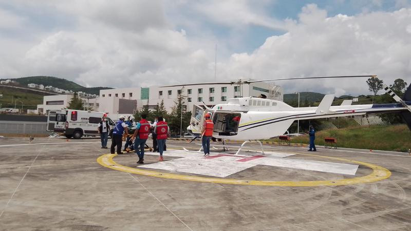 Traslada CRUM vía aérea a menor de Lázaro Cárdenas a Morelia   