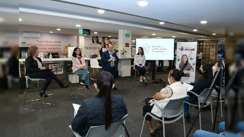 Más de 500 mujeres michoacanas apoyadas con Fuerza Mujer