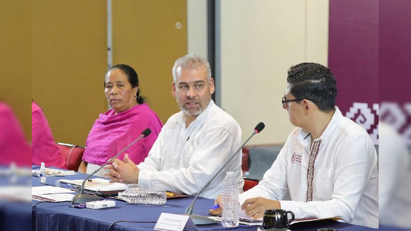 Ramírez Bedolla instala Consejo Estatal de las Artesanías 