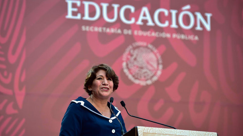 Se presentará el lunes a relevo de Delfina Gómez en la SEP, informa AMLO 