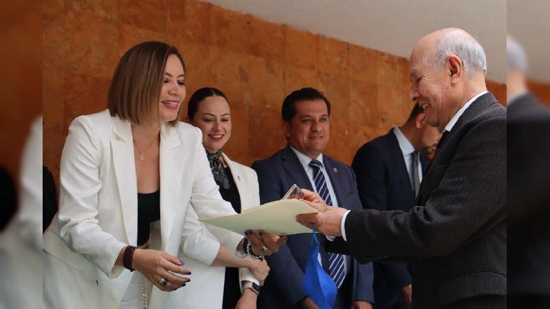 Secretaria de Educación de Michoacán reconoce labor de la Facultad de Contabilidad de la UMSNH
