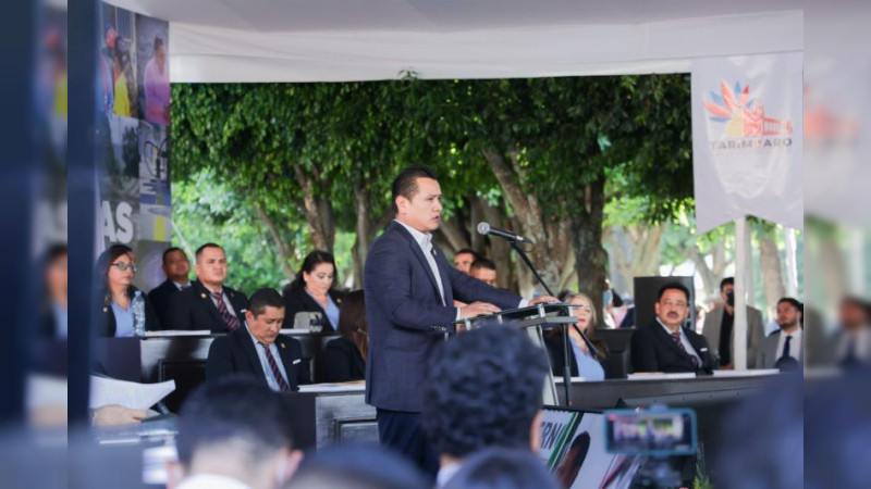 Municipios tienen el respaldo de Bedolla: Carlos Torres Piña