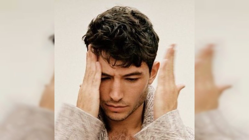 Reconoce Ezra Miller tener problemas mentales y estar en tratamiento médico 