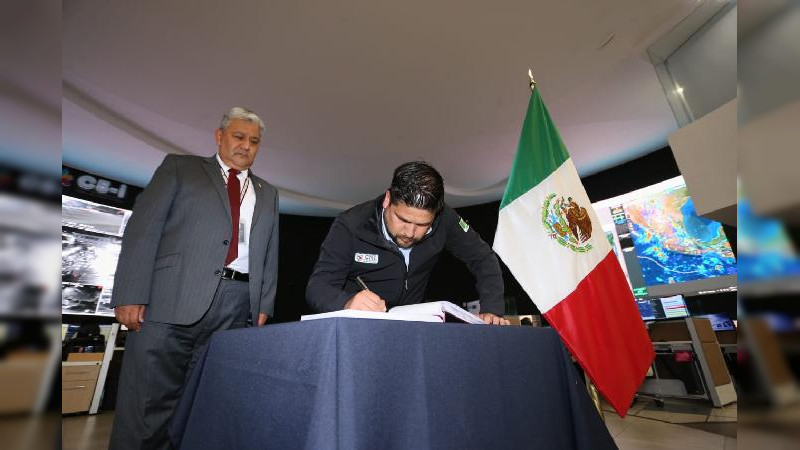 Signan convenio la Secretaría de Seguridad Pública de Michoacán con el Centro Nacional de Inteligencia 