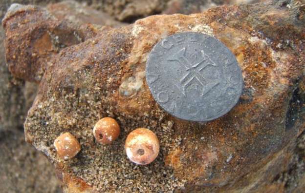 Barco naufragado con monedas de oro es hallado en laguna del desierto de Namibia - Foto 2 