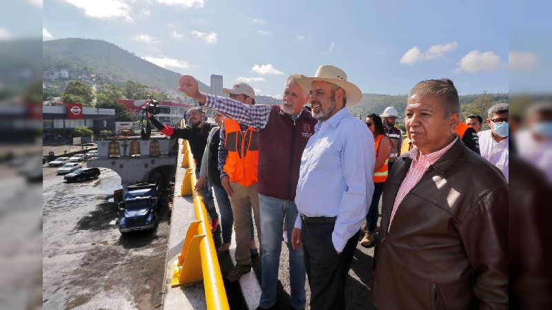 Bedolla abre a la circulación el viaducto elevado del distribuidor vial Salida a Mil Cumbres