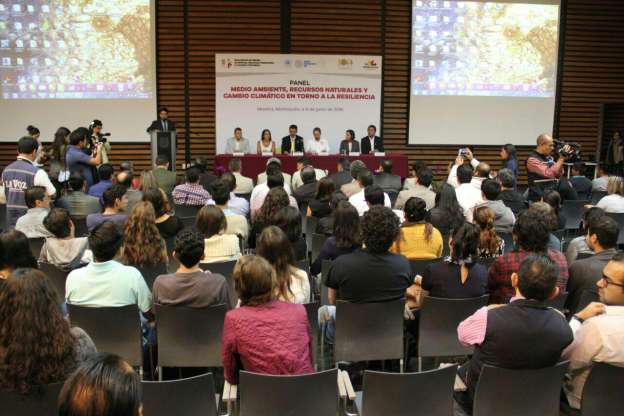 Jornadas de análisis y diálogo se realizan en la UMSNH con motivo del Día Mundial del Medio Ambiente - Foto 0 
