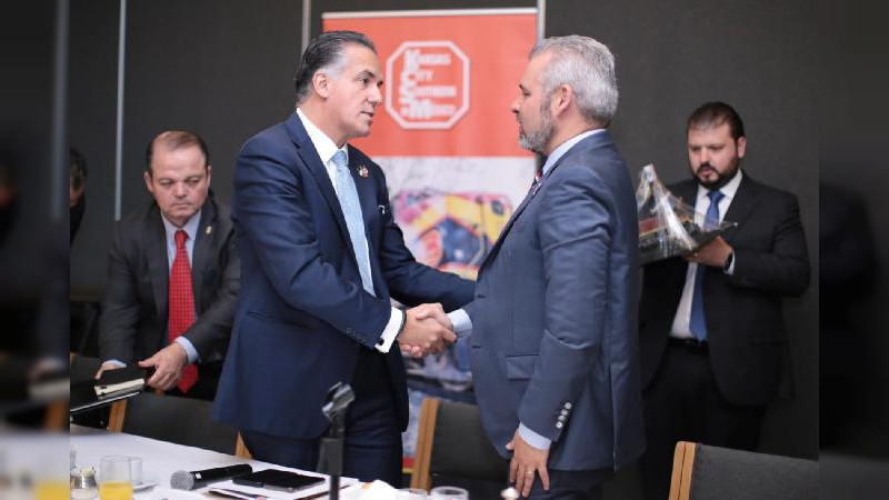 Michoacán recupera confianza de empresas logísticas mundiales: Bedolla