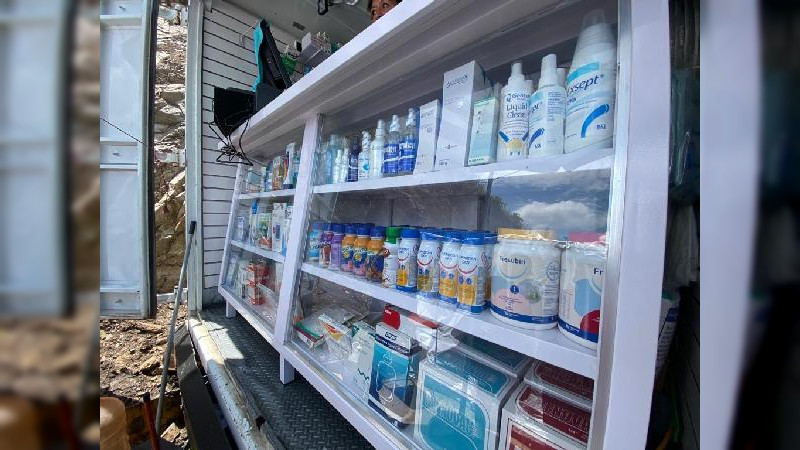  Suspende Coepris farmacia ambulante en operativo en Ciudad Salud
