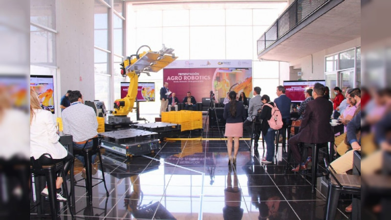 Presentación Agro Robotics muestra a empresarios tecnología robótica para modernizar procesos de producción 