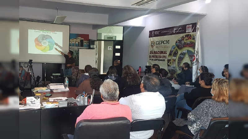 Recibe personal de Protección Civil Michoacán, capacitación en materia de simulacros