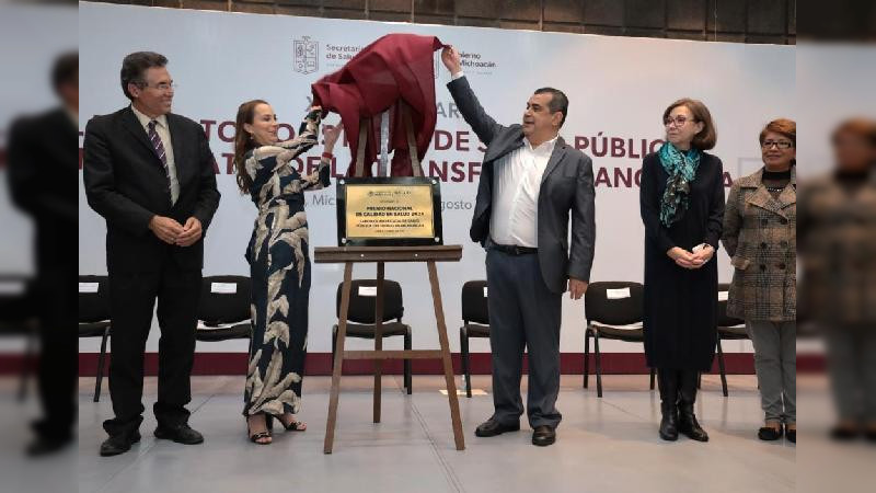 Reconoce SSM a trabajadores del Centro de Transfusión Sanguínea y Laboratorio de Salud Pública Estatales 