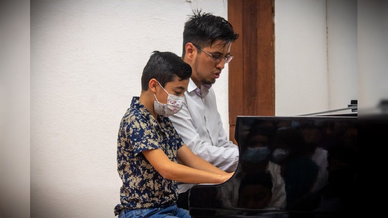 Concluye con éxito el curso de verano de piano en Casa de Cultura
