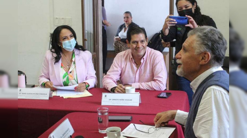 Se reúnen legisladores con titular de SCOP para revisar avances de distribuidores viales de Morelia