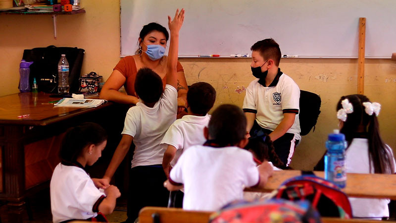 Próximo lunes a clase o habrá sanciones, advierte SEE a maestros  