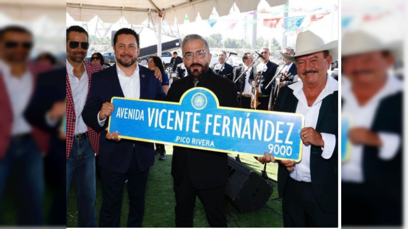 En  honor a Vicente Fernández una avenida en California, EEUU, ahora lleva su nombre 