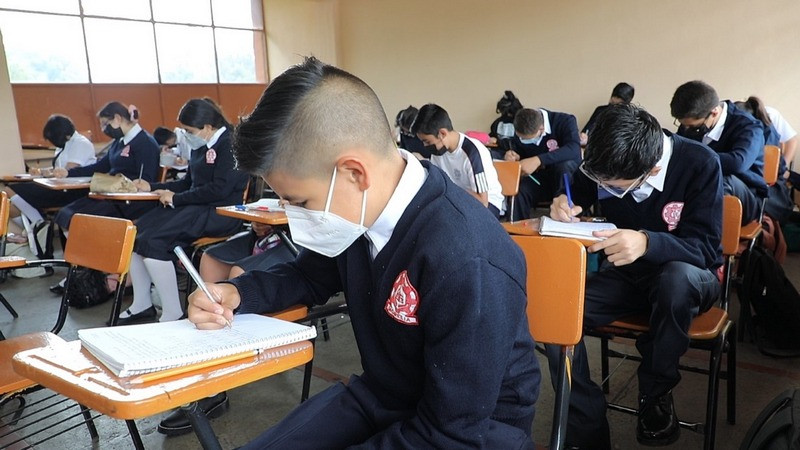 En Michoacán, regresan a las aulas más de un millón 200 mil estudiantes este lunes: SEE 