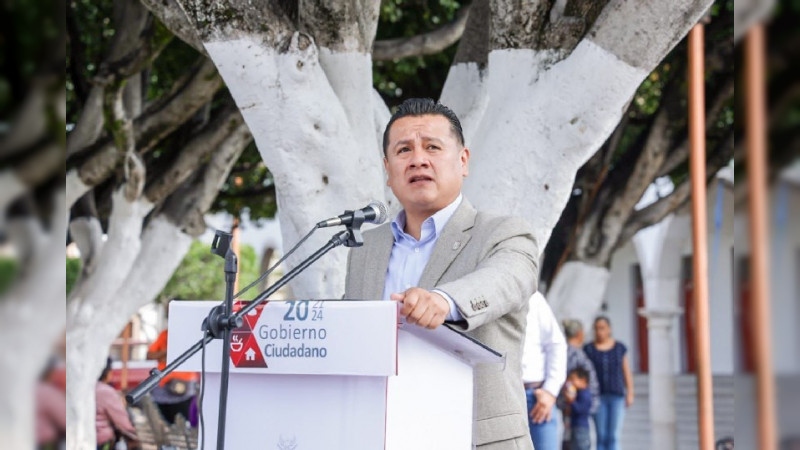 Educación, motor de la transformación de Michoacán: Torres Piña