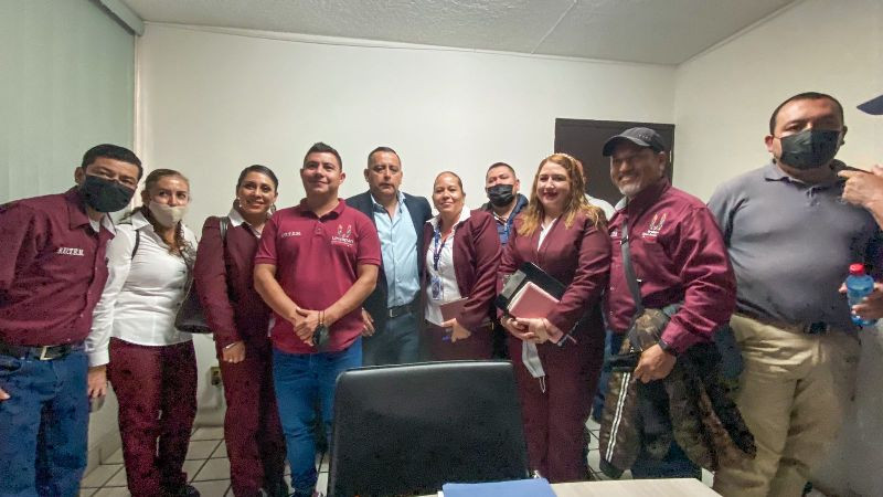 Víctor Manuel Sánchez Cornejo tesorero municipal de Uruapan, se reúne con trabajadores de Sutem 