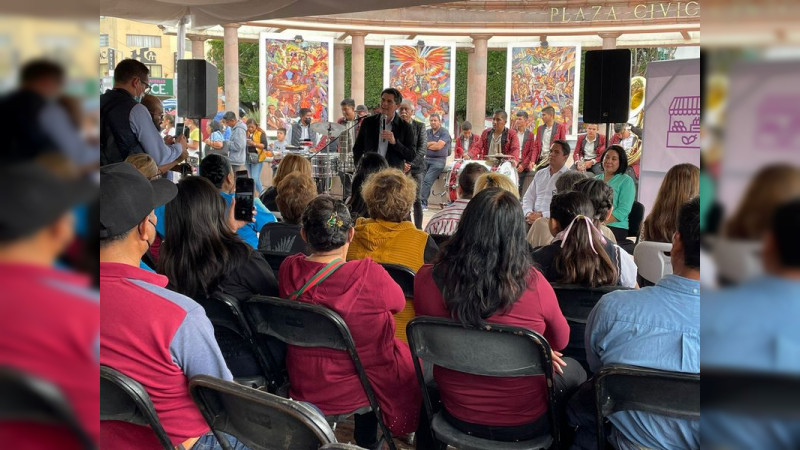 Celebran el Día del Comerciante en Zitácuaro 