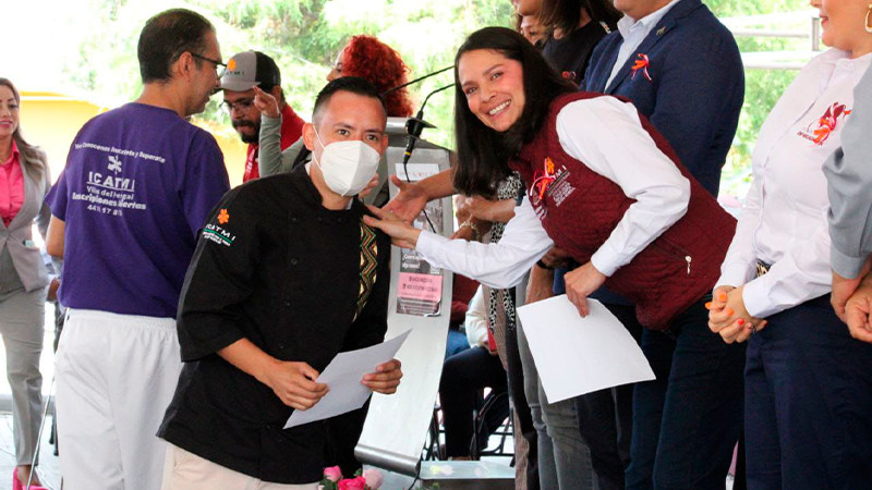 Icatmi entrega certificados a integrantes de la Asociación de ...
