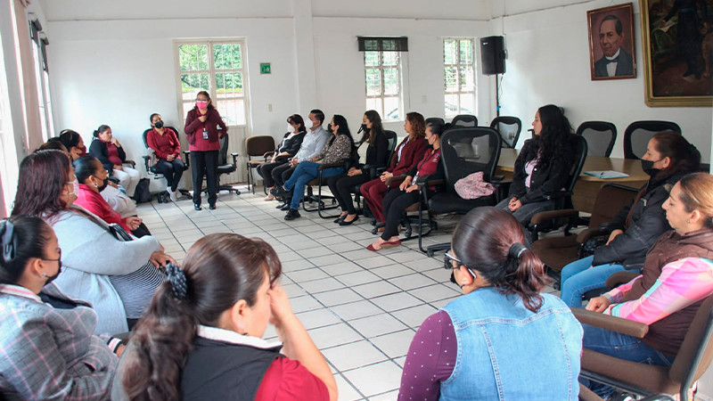 Capacita DIF municipal de Uruapan a docentes de Centros de Atención Infantil Comunitario 