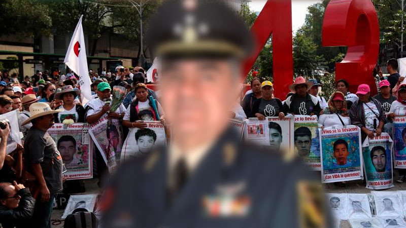 Detienen a general señalado de ordenar la muerte de 6 de los 43 ...