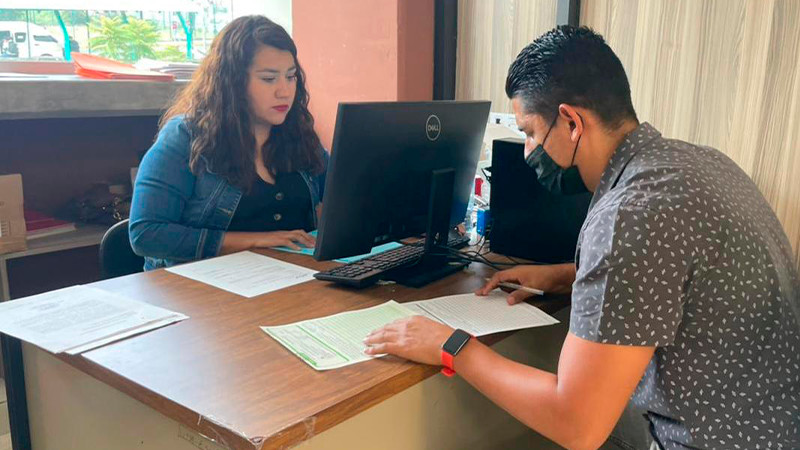 UTM reintegra a egresados recurso de cédulas profesionales no tramitadas 