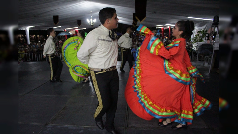 ¡Viva la Transformación de Uruapan, de Michoacán y de México!