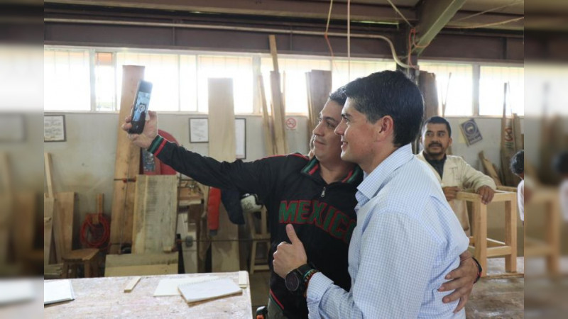 Futuro económico promisorio de Zitácuaro con sinergia gobierno-sector educativo: Toño Ixtláhuac.