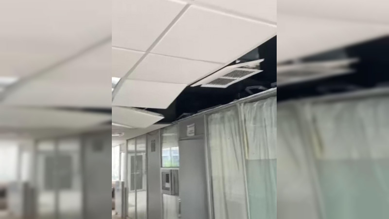 Daños severos a la clínica del ISSSTE de Apatzingán a causa del sismo magnitud 7.4