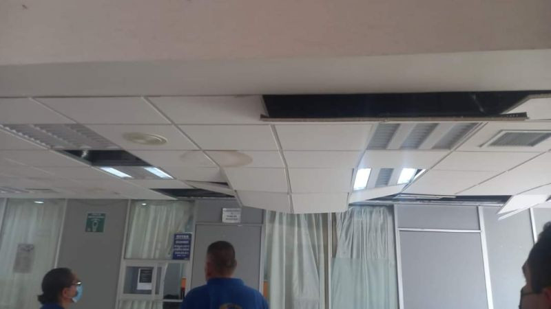Daños severos a la clínica del ISSSTE de Apatzingán a causa del sismo magnitud 7.4