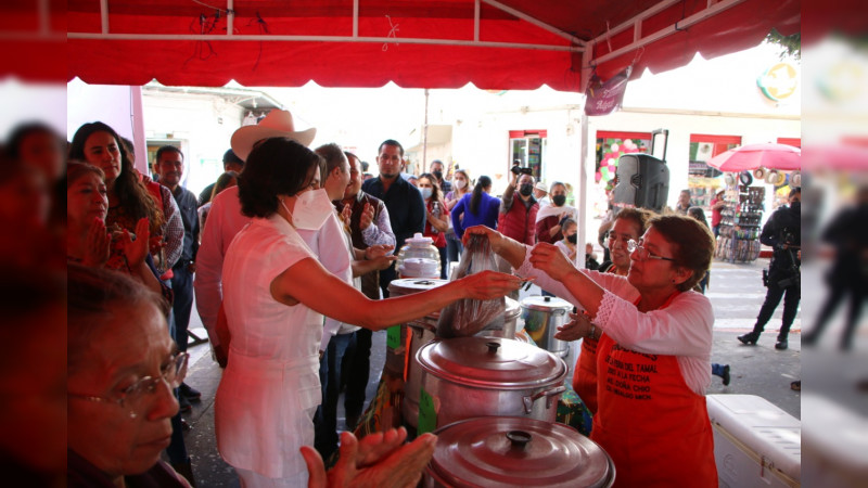 Inaugura Tellez Marín XIX Expo Feria del Tamal 2022 en Ciudad Hidalgo, Michoacán