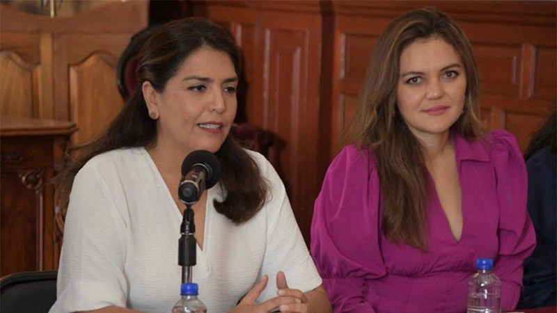 En Feria del Libro de Morelia, solo libros nuevos y de las 100 editoriales solo 15 son de Michoacán 