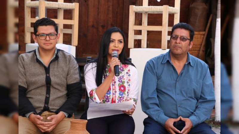 Anuncia Araceli Saucedo XIX Feria de la Silla y Concurso Artesanal de Opopeo