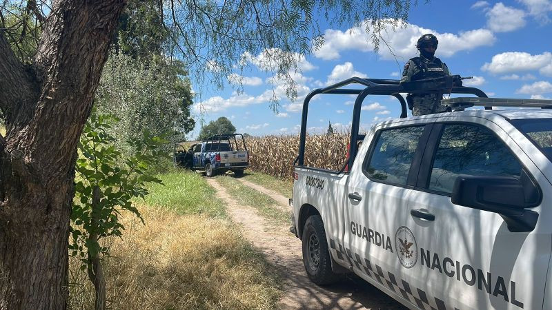 Encuentran los cuerpos sin vida de dos personas cerca de un panteón en Guanajuato 