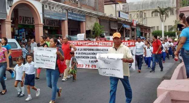 Condena SEP la manipulación y abuso de niñas y niños en movilizaciones de la CNTE 