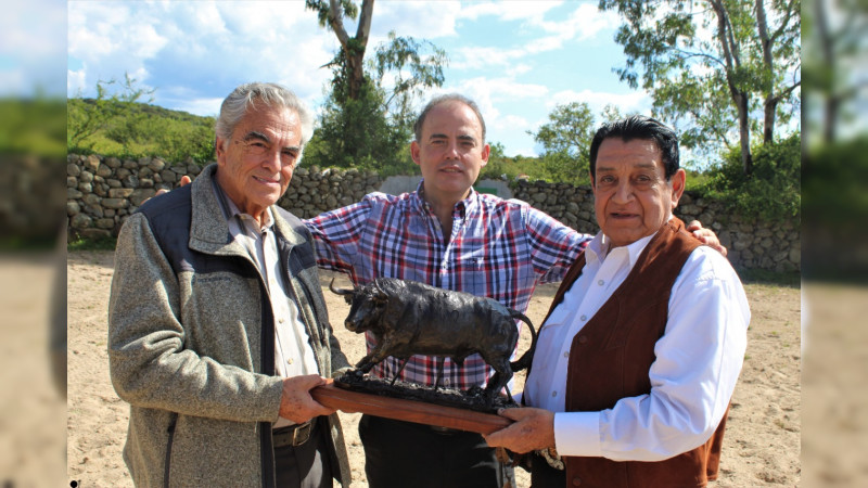Homenaje a Julio Télllez, recipiendario del galardón nacional “Campo, Vida y Tradición” 