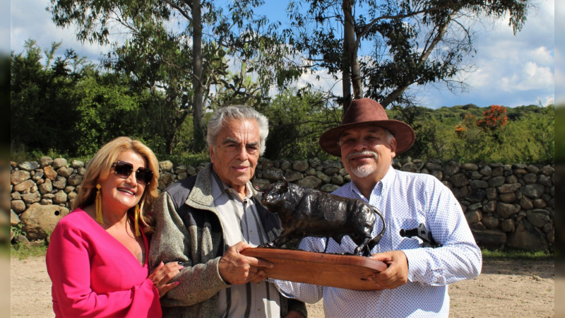 Homenaje a Julio Télllez, recipiendario del galardón nacional “Campo, Vida y Tradición” 