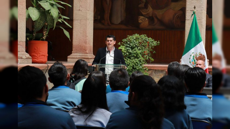 Logra Toño Ixtláhuac acuerdo para fortalecer oferta educativa a  nivel de estudios superiores 