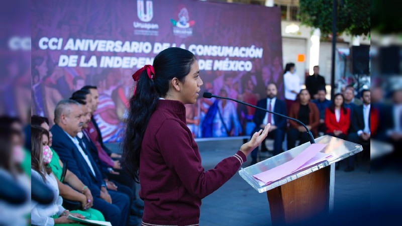 Uruapan conmemora 201 años de la consumación de la Independencia 